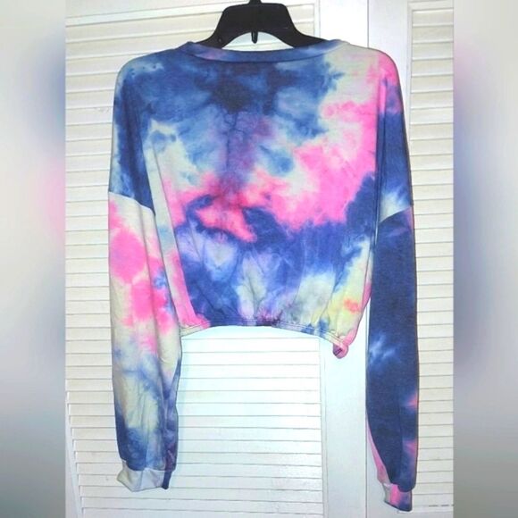 Super cute tie-dyed 2pc crop sweats suit set - Picture 5 of 12